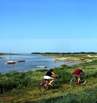 Wanderung und Fahrradtour