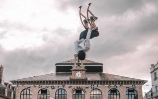 Enfants Sauvages : Spectacle et atelier d’initiation d’acrobatie et de Parkour