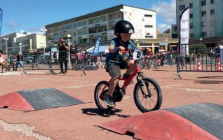 Initiation BMX, draisienne & parcours vélo