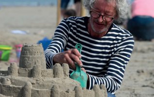 Concours de sculptures sur sable - Thème : Les héros de ton enfance