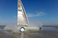 char-a-voile.jpg